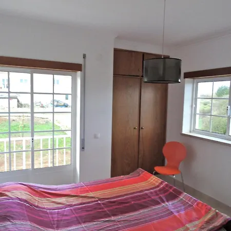 Oceanview Cliff Retreat, Cleaning Included Villa *