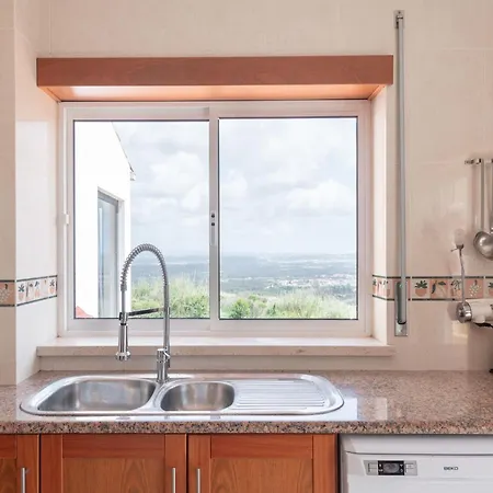 Villa Oceanview Cliff Retreat, Cleaning Included