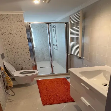 Oceanview Cliff Retreat, Cleaning Included *