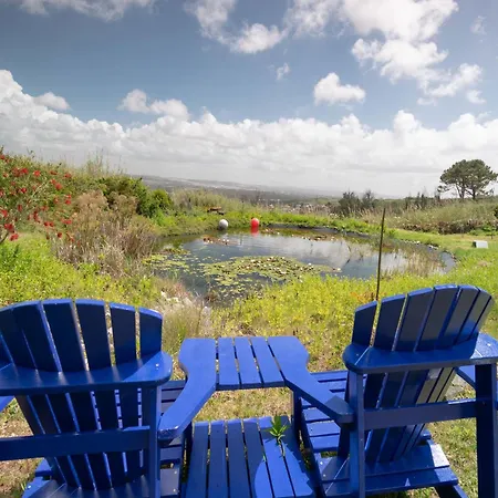 Oceanview Cliff Retreat, Cleaning Included *